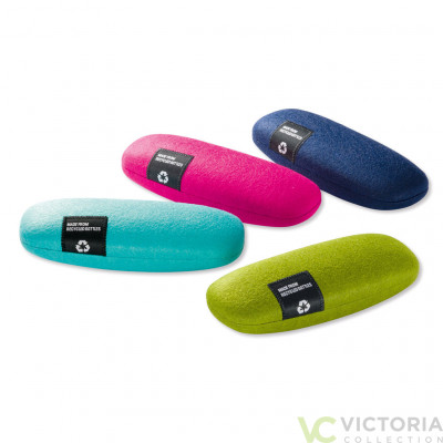 Victoria Brillenetui KIRUNA mit Filzbezug aus recycelten PET-Flaschen, schwarzem Innenfutter und stabilem Metallscharnier, in vier Farben erhältlich
